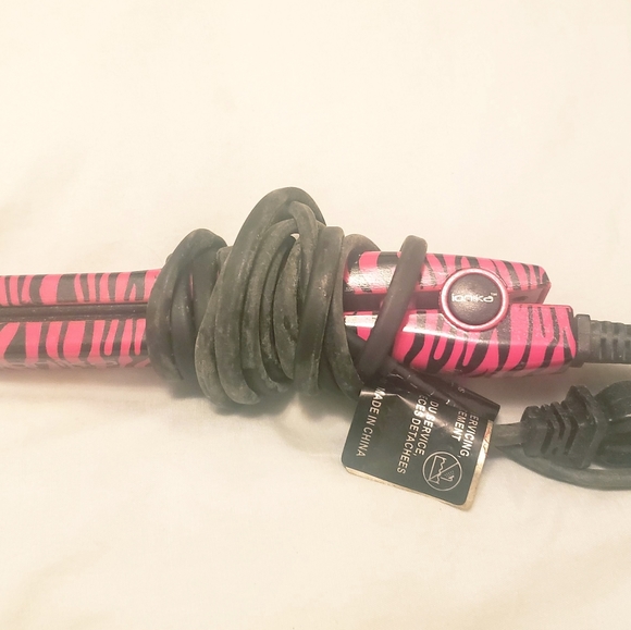 Ionika travel size flat iron - Picture 2 of 2